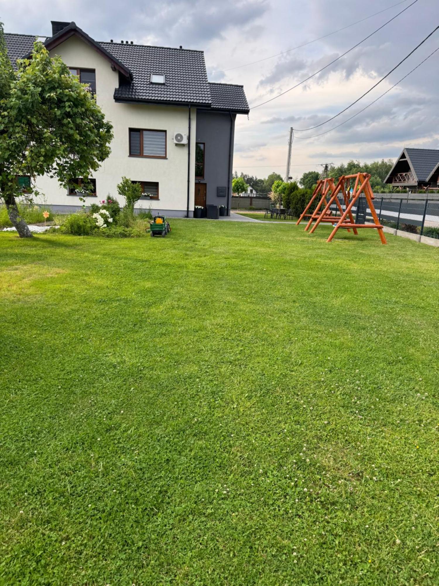 Vila Happy House Zator Exteriér fotografie